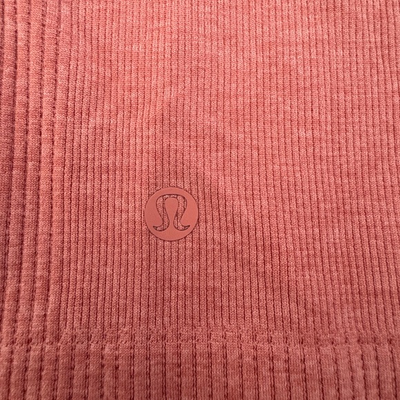 Lululemon Yin Vibes Ribbed Turtleneck Top in Orange Copper Clay Size 4 - Picture 4 of 4